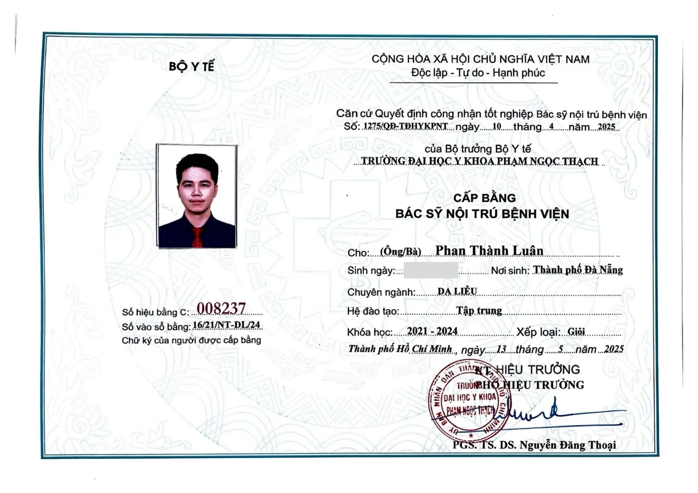 Bằng Bác sĩ nội trú bệnh viện — Da liễu, loại Giỏi — BS. Phan Thành Luân