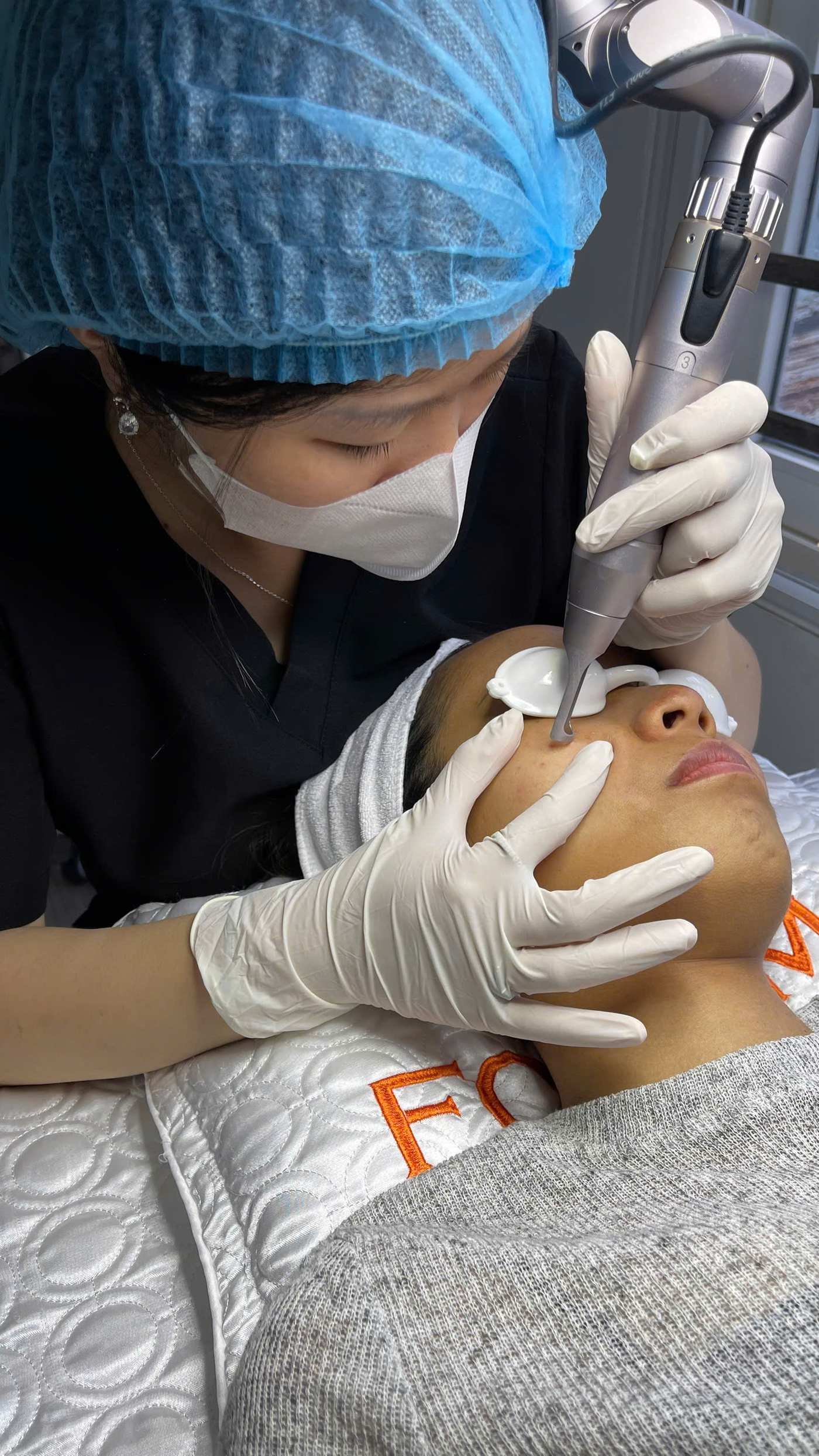 Laser & Công nghệ cao tại Đà Nẵng 2